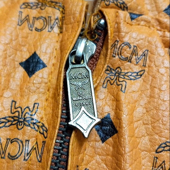 Vintage 80's MCM (Dapper Dan) Jacket & Hat sz. XL and Hat snapback - Picture 4 of 11